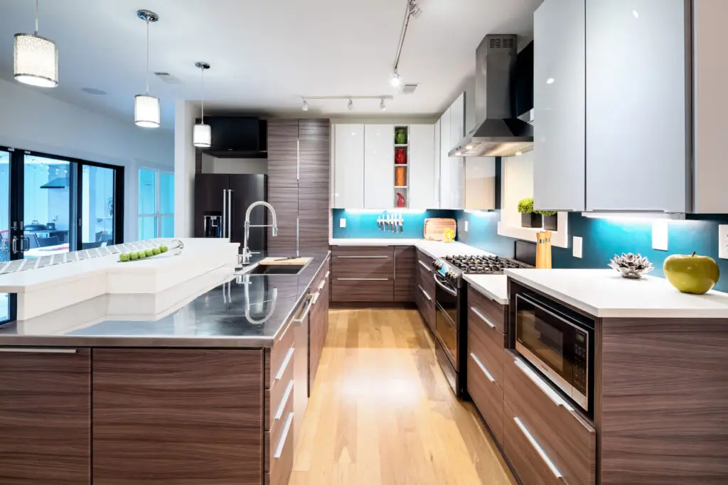 Beautiful kitchen by Turan Designs